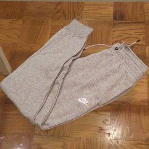 Nike joggers xs